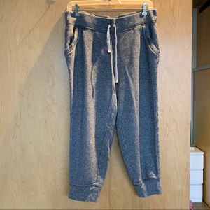 Victoria’s Secret cropped joggers - size small